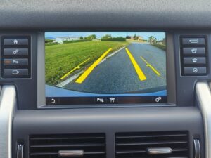 LAND-ROVER Discovery Sport 2.0L TD4 4×4 Pure