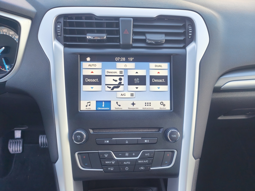 FORD Mondeo 1.5 EcoBoost Titanium