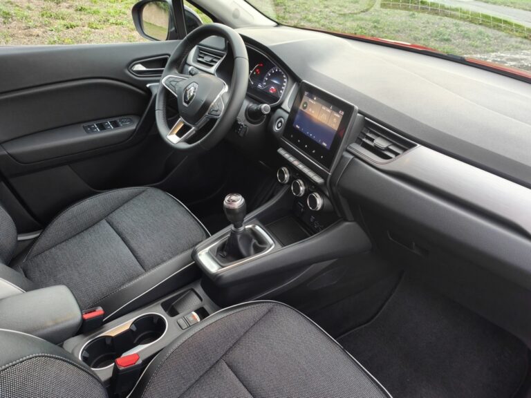 RENAULT Captur Zen TCe 90