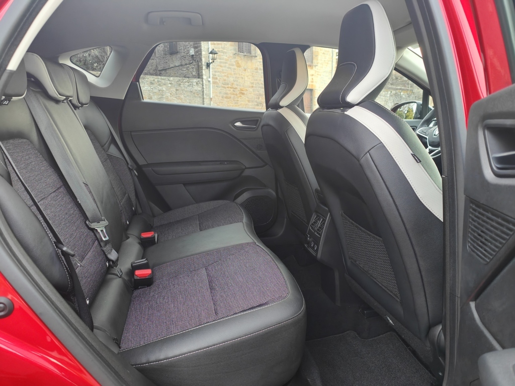 RENAULT Captur Zen TCe 90