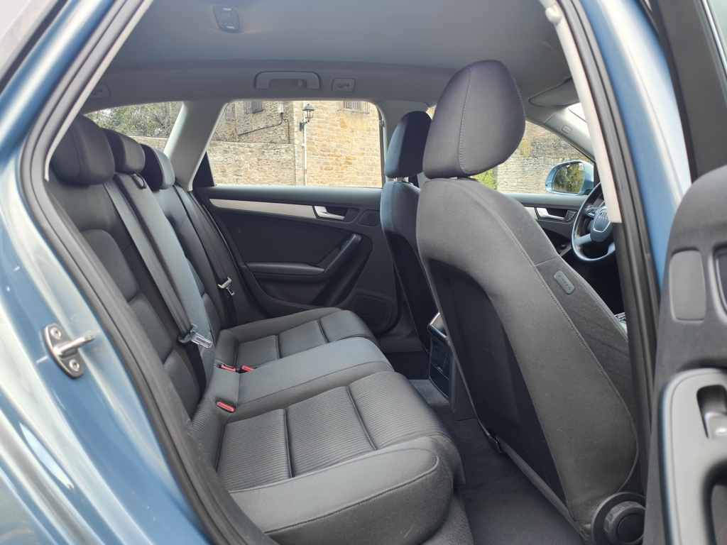 AUDI A4 Avant 2.0 TDI DPF