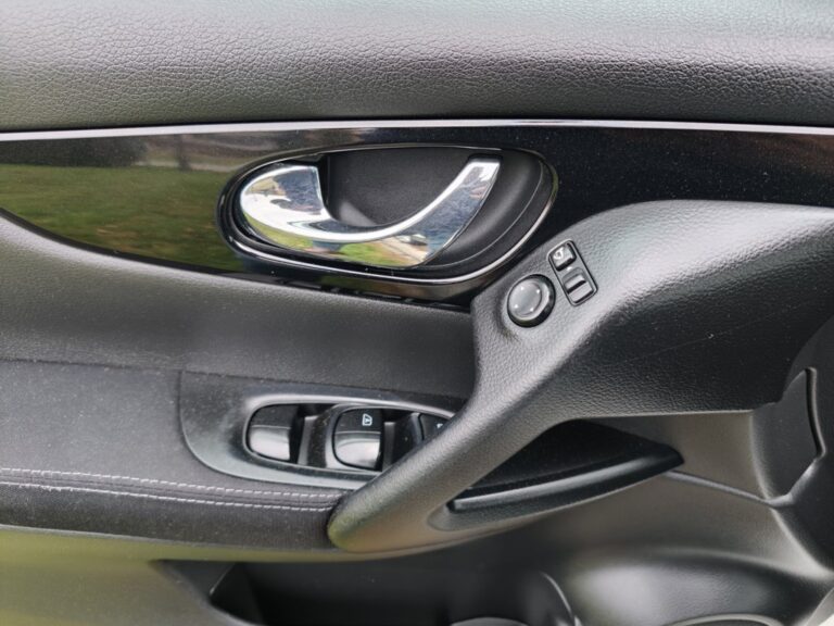 Nissan Qashqai 1.2 DIG-T Acenta 4×2 de 115 CV