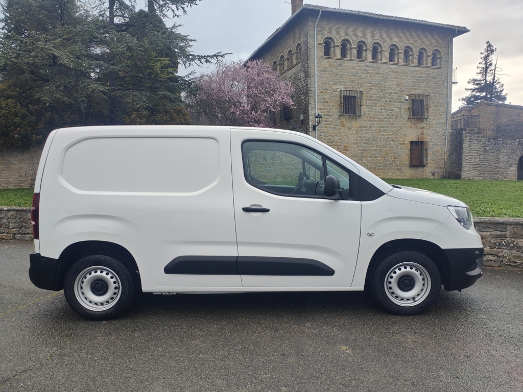 OPEL Combo 1.6 TD Select L H1 650kg