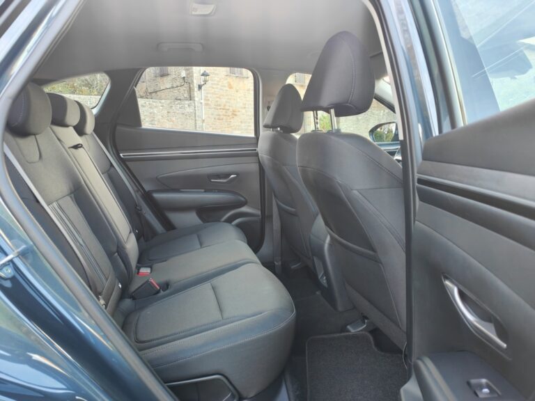 HYUNDAI Tucson 1.6 TGDI 48V Maxx Sky