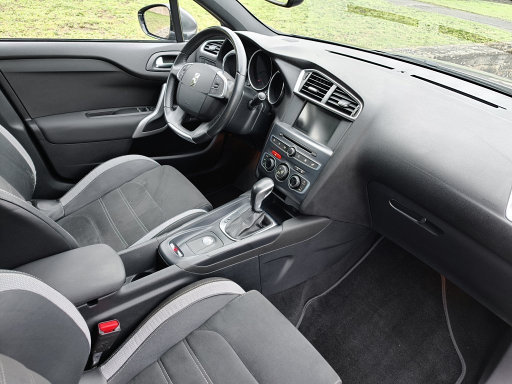 DS DS4 1.6BLUEHDI STYLE EAT6 120cv