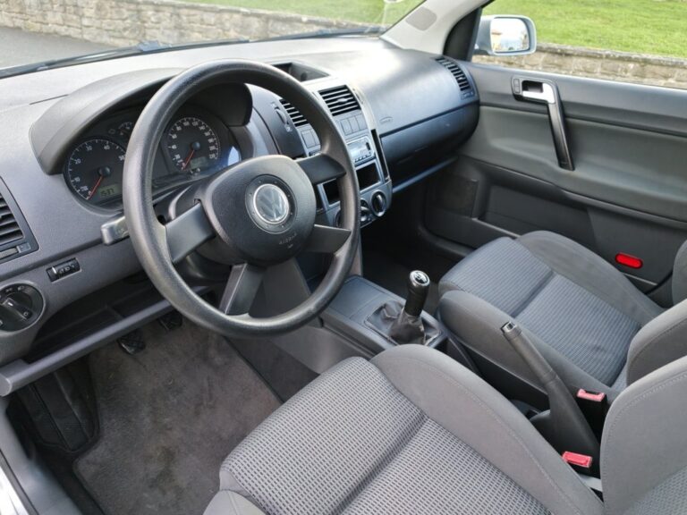 VW POLO 1.4 TRENDLINE 75cv