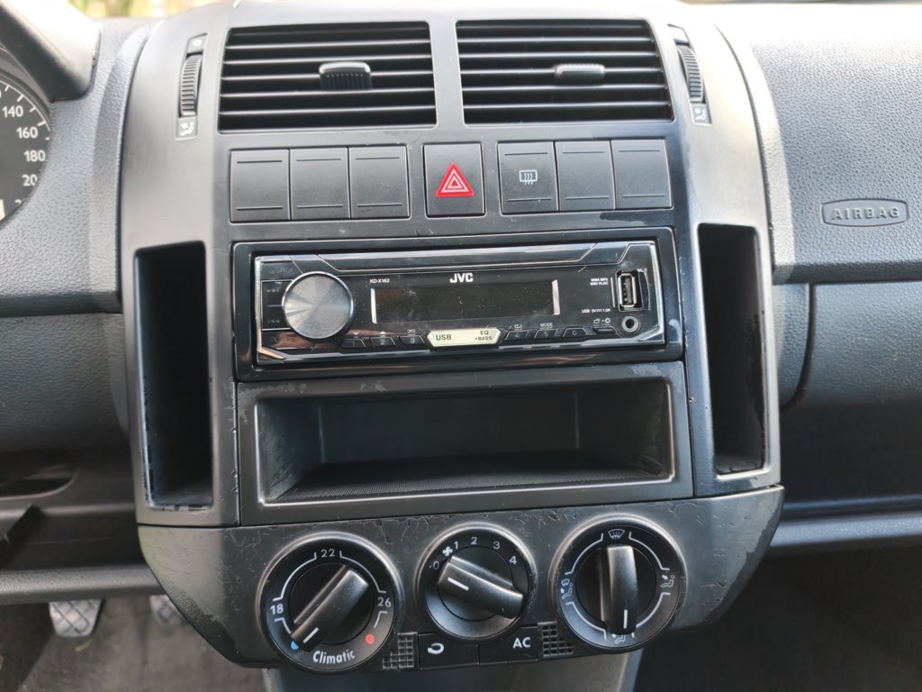 VW POLO 1.4 TRENDLINE 75cv