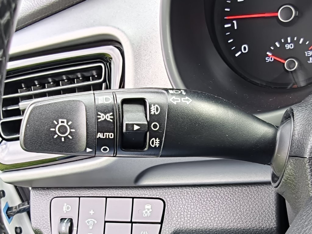 KIA STONIC 1.0 T-GDI DRIVE 120cv