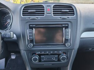 VW GOLF 1.6TDI DPF SPORT 3PT 105CV