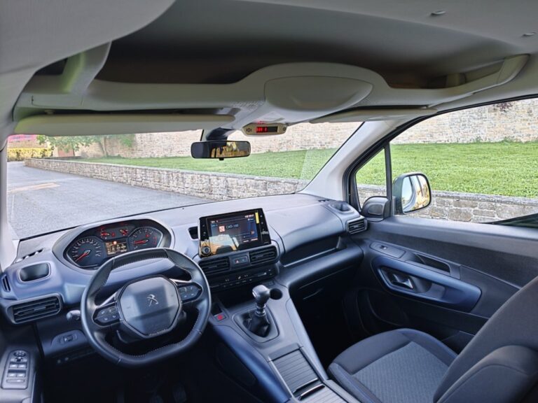 PEUGEOT RIFTER 1.5BLUEHDI ALLURE 130CV