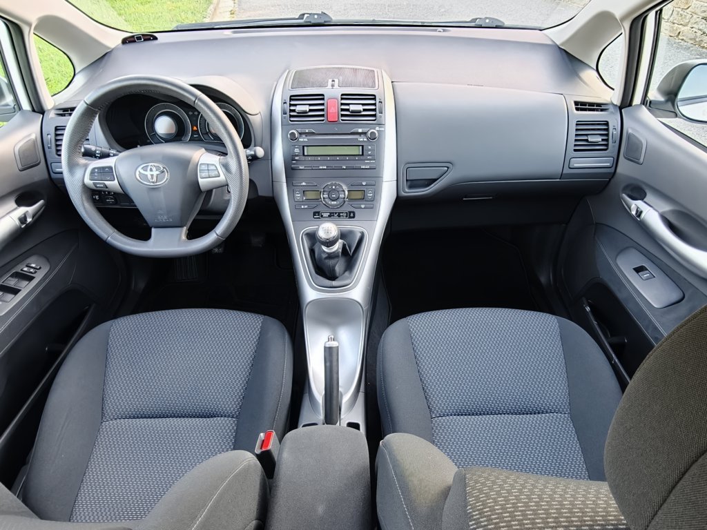 TOYOTA AURIS 1.4D-4D DPF ACTIVE 90cv
