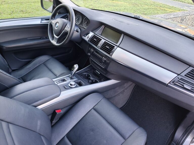 BMW X5 3.0sd 286cv