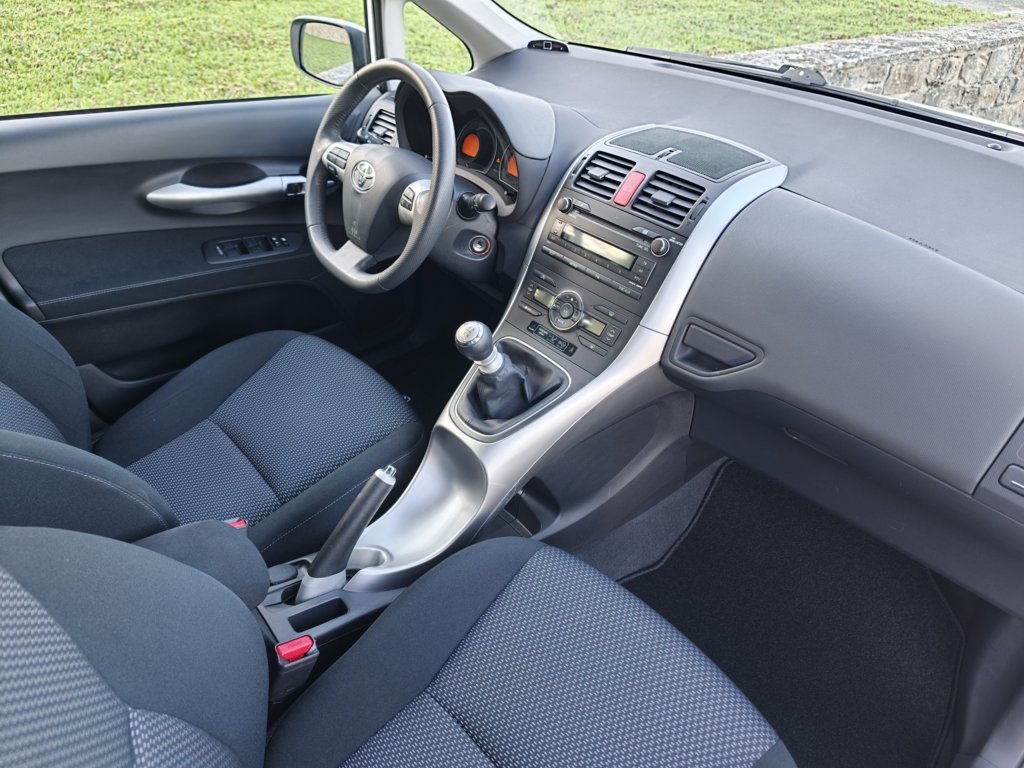 TOYOTA AURIS 1.4D-4D DPF ACTIVE 90cv