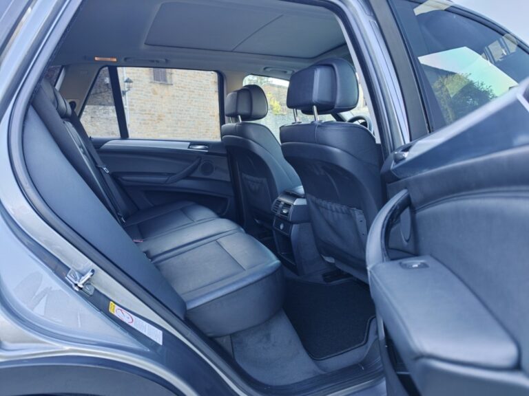 BMW X5 3.0sd 286cv