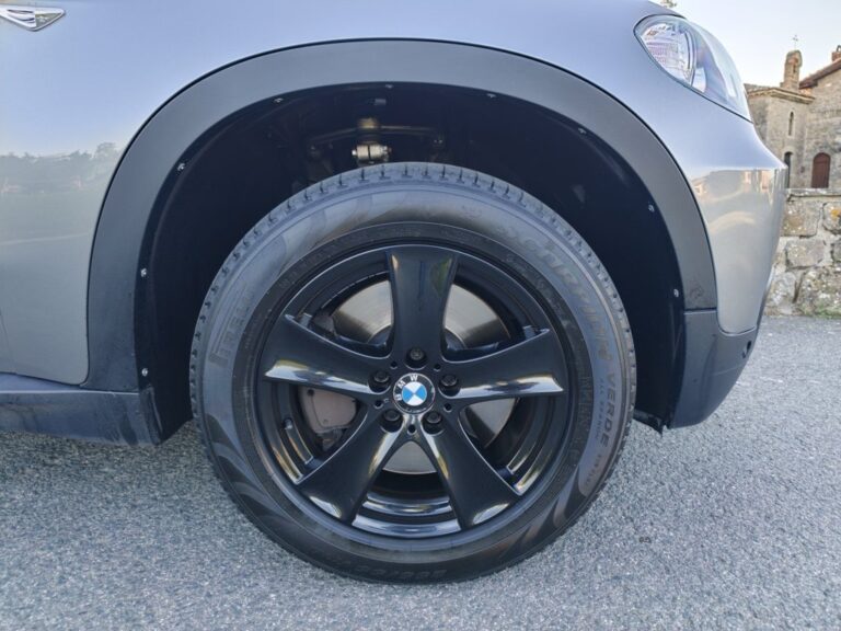 BMW X5 3.0sd 286cv