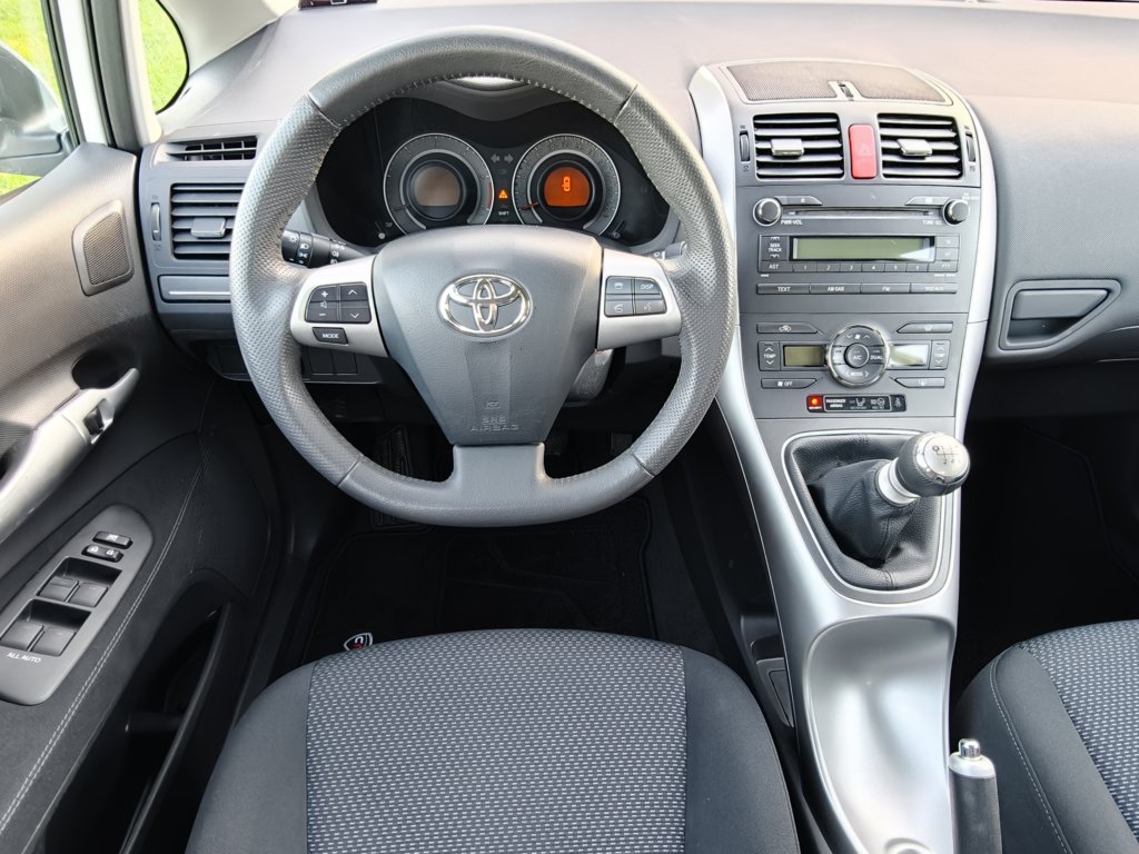 TOYOTA AURIS 1.4D-4D DPF ACTIVE 90cv