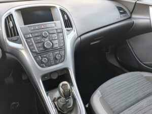 OPEL ASTRA SEDAN 1.6CDTI ELEGANCE 136cv