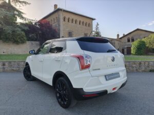 SSANGYONG TIVOLI D1.6T LIMITED 4×2 115cv