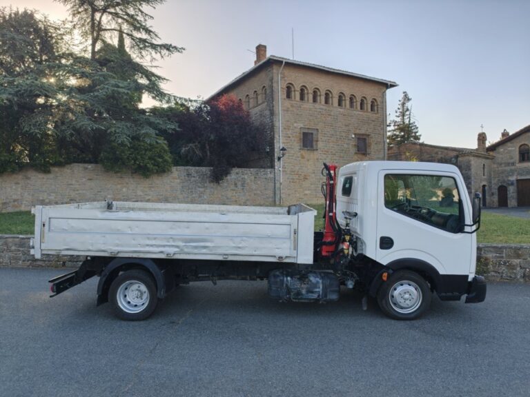 NISSAN CABSTAR 3512 2.5DCI BASCULANTE GRUA 122CV