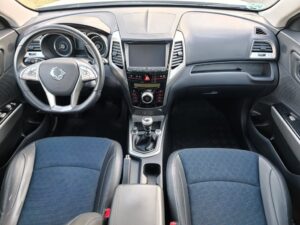 SSANGYONG TIVOLI D1.6T LIMITED 4×2 115cv