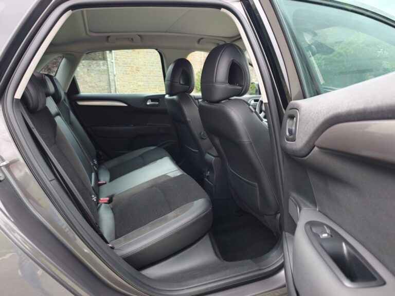 CITROEN C4 PureTech 96KW 130CV Feel Edition