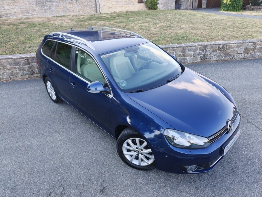 VW GOLF VARIANT 1.6TDI 105cv SPORT