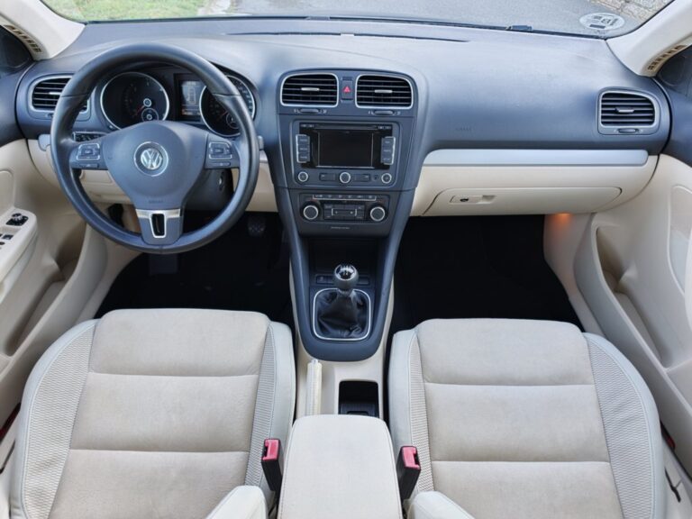 VW GOLF VARIANT 1.6TDI 105cv SPORT