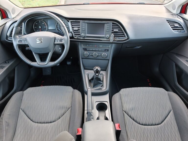 SEAT LEON SC 1.6TDI STYLE  105cv
