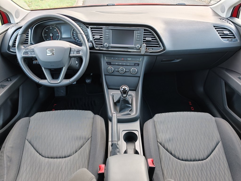 SEAT LEON SC 1.6TDI STYLE  105cv