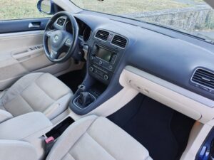 VW GOLF VARIANT 1.6TDI 105cv SPORT