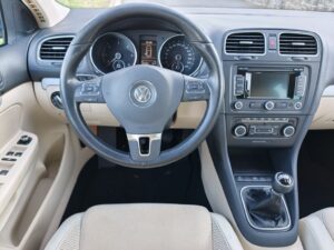 VW GOLF VARIANT 1.6TDI 105cv SPORT