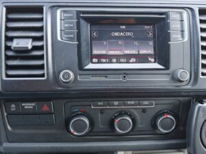 VW CARAVELLE KOMBI 2.0TDI TRENDLINE CORTO 102cv