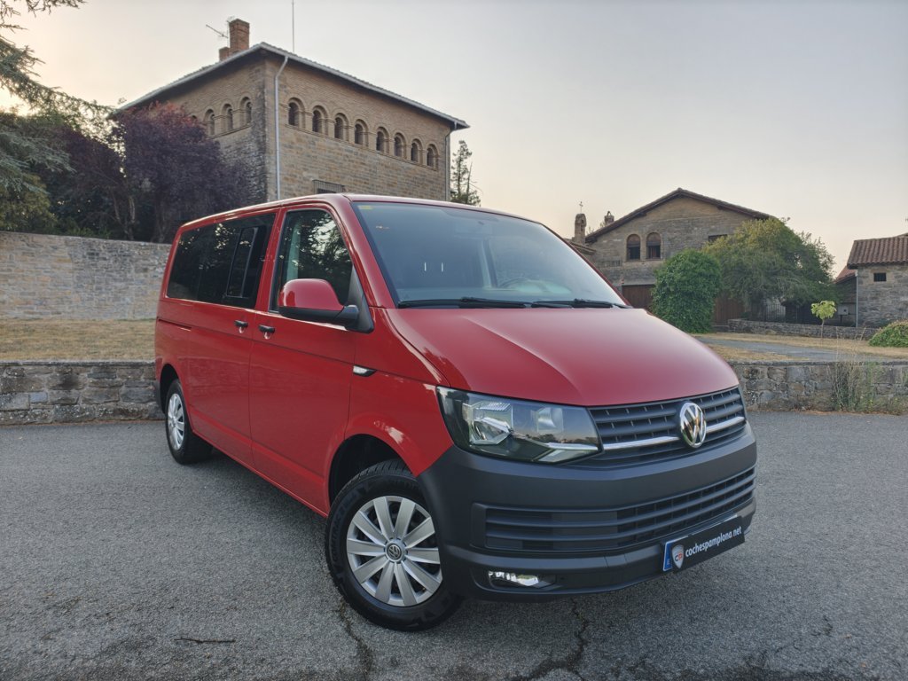 VW CARAVELLE KOMBI 2.0TDI TRENDLINE CORTO 102cv