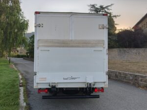 IVECO 35C16 CAJA CABINA + PL-ELE 156cv