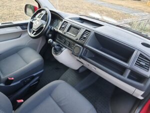 VW CARAVELLE KOMBI 2.0TDI TRENDLINE CORTO 102cv