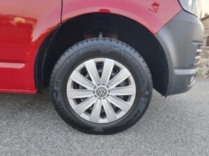 VW CARAVELLE KOMBI 2.0TDI TRENDLINE CORTO 102cv