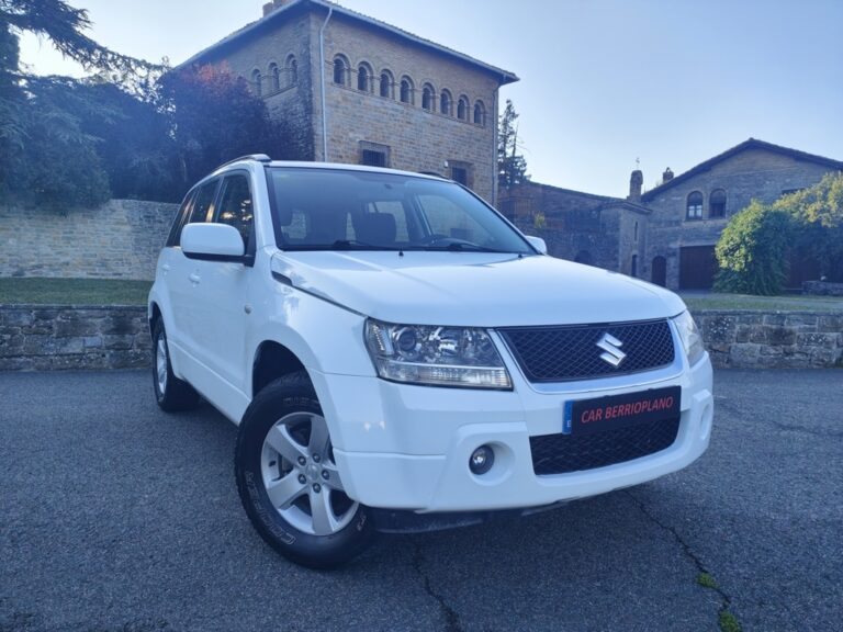 SUZUKI GRAND VITARA 1.9DDIS JLX T-I 5PT 129CV 0268GJX