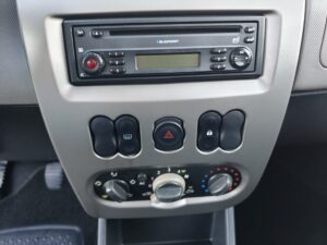 DACIA SANDERO 1.2 BASE A/A 16V 75cv