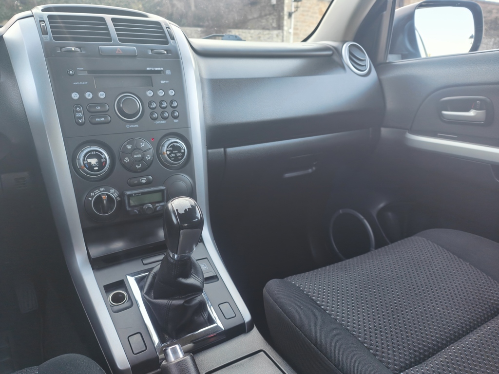 SUZUKI GRAND VITARA 1.9DDIS JLX T-I 5PT 129CV
