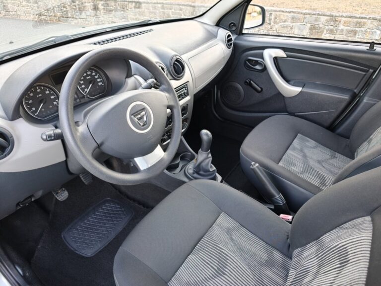 DACIA SANDERO 1.2 BASE A/A 16V 75cv