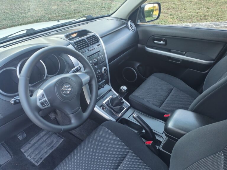 SUZUKI GRAND VITARA 1.9DDIS JLX T-I 5PT 129CV