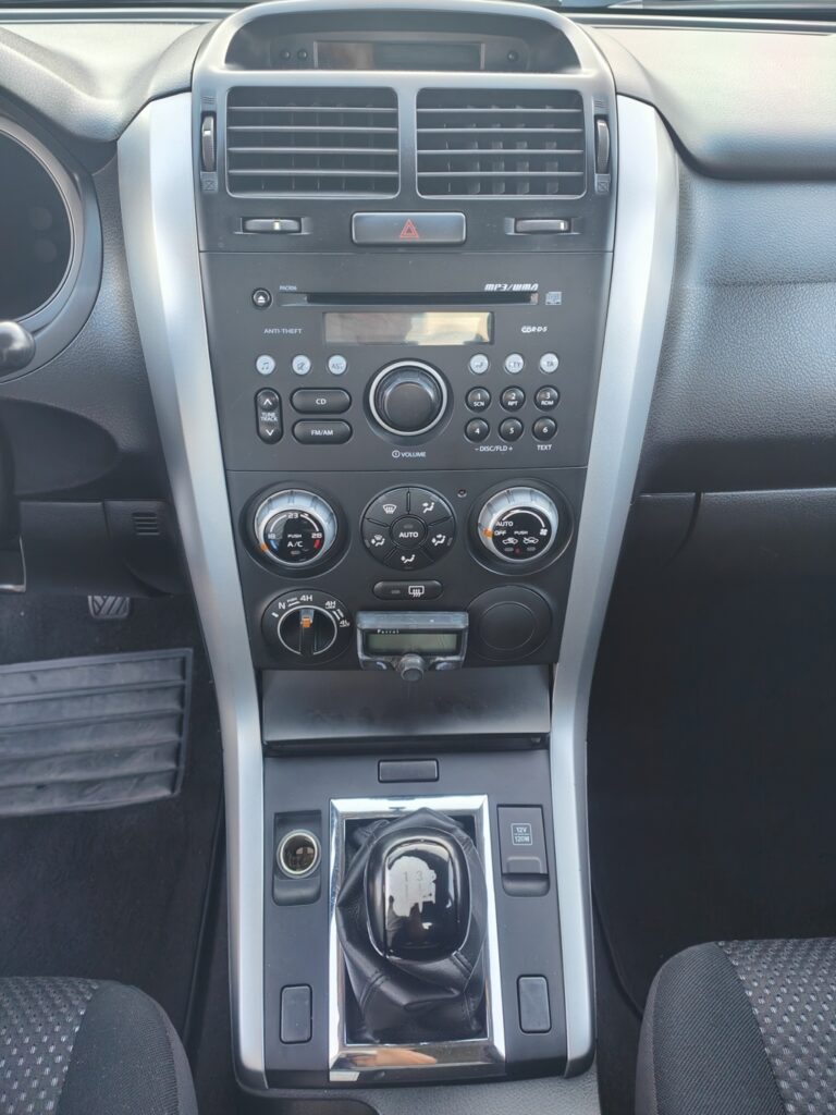SUZUKI GRAND VITARA 1.9DDIS JLX T-I 5PT 129CV