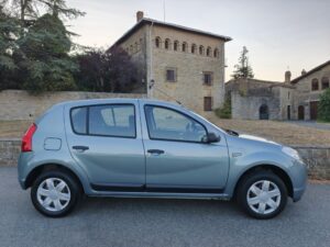 DACIA SANDERO 1.2 BASE A/A 16V 75cv