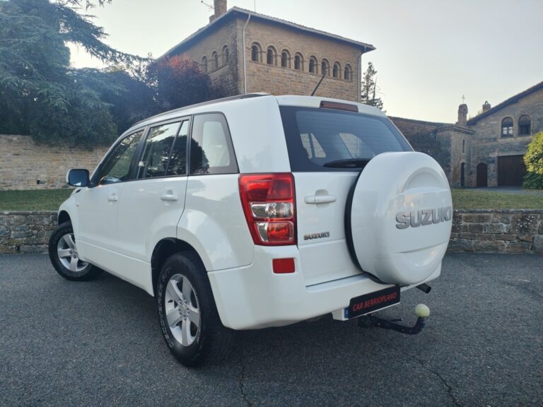 SUZUKI GRAND VITARA 1.9DDIS JLX T-I 5PT 129CV