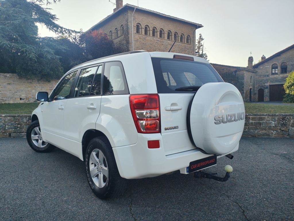 SUZUKI GRAND VITARA 1.9DDIS JLX T-I 5PT 129CV