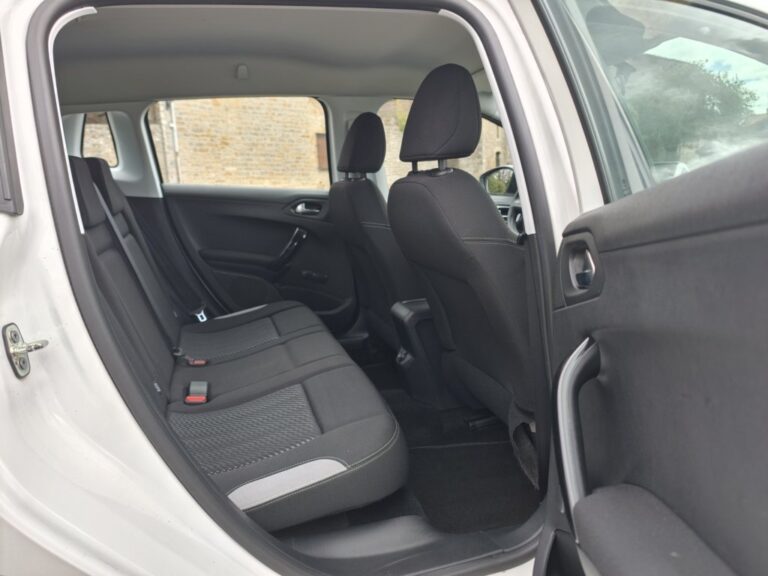 PEUGEOT 2008 1.2VTI ACCESS 82cv