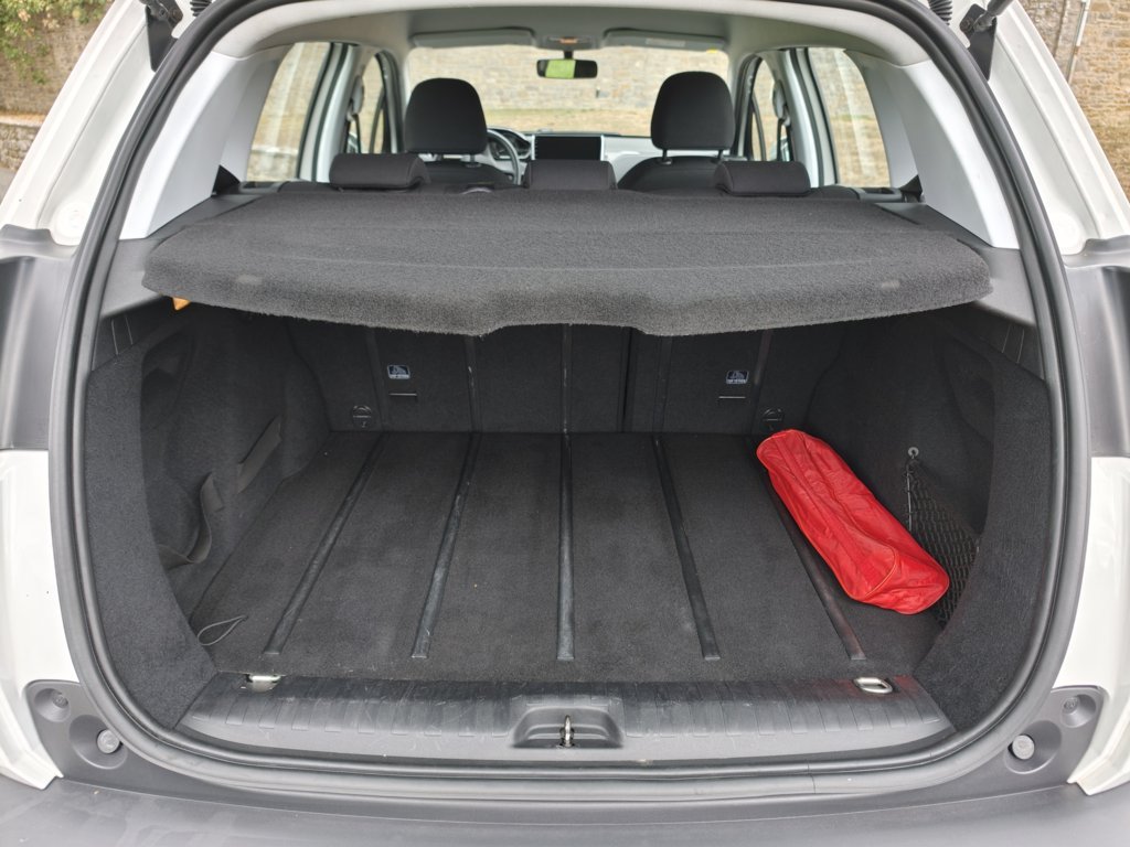 PEUGEOT 2008 1.2VTI ACCESS 82cv