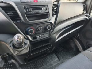 IVECO Daily 35C 15 2.3 3750 CAJA CABINA + PL-ELE 146cv