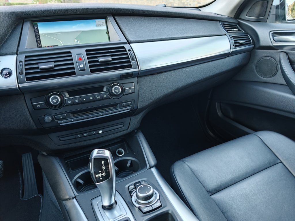 BMW X6 40d XDRIVE 306CV