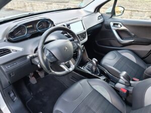 PEUGEOT 2008 1.2PureTech ALLURE 110cv